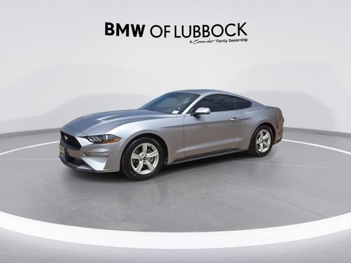 2021 Ford Mustang EcoBoost