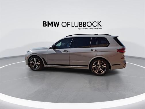 2025 BMW X7 xDrive40i