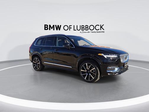 2025 Volvo XC90 B5 Plus