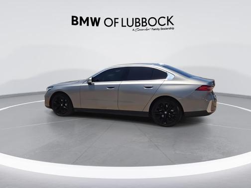 2024 BMW 530 i xDrive