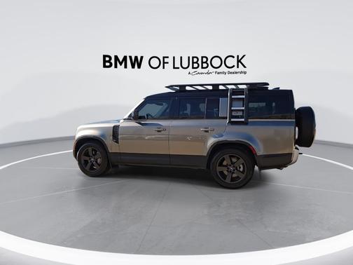 Silicon Silver 2023 Land Rover Defender SE