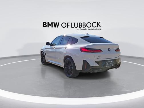 2023 BMW X4 xDrive30i