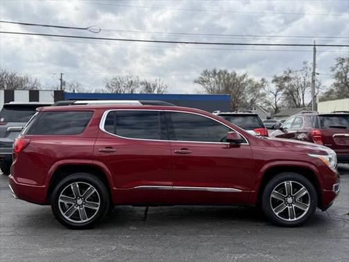 2019 GMC Acadia Denali