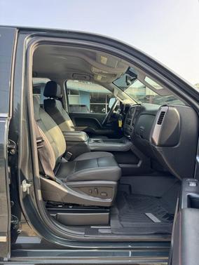 2017 GMC Sierra 2500 SLT