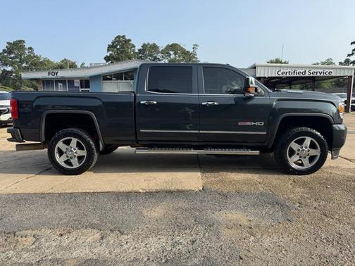 2017 GMC Sierra 2500 SLT