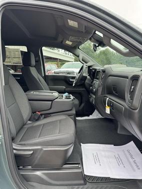 2025 Chevrolet Silverado 1500 Custom Trail Boss