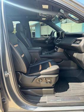 2022 GMC Yukon 4WD AT4