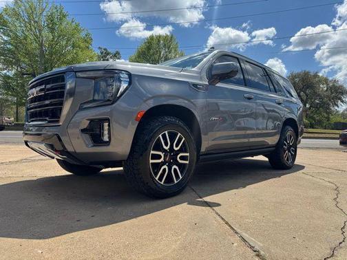 2022 GMC Yukon 4WD AT4