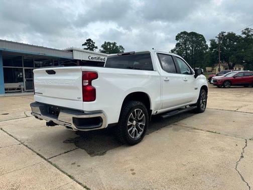 Summit White 2021 Chevrolet Silverado 1500 LT