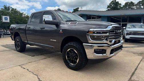 Granite Crystal Metallic Clearcoat 2025 RAM 2500 Laramie Crew Cab 4x4 6'4' Box