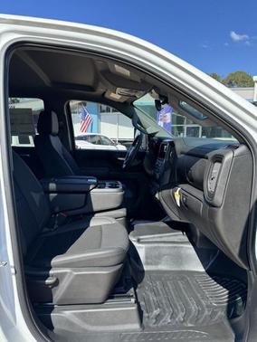 2025 Chevrolet Silverado 3500 WT