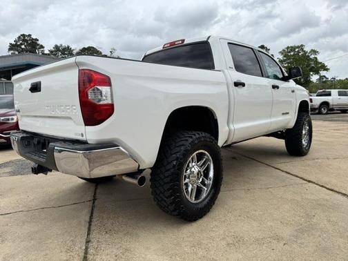 2014 Toyota Tundra SR5
