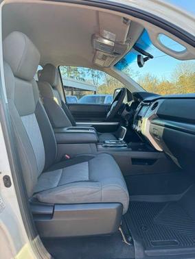 2014 Toyota Tundra SR5