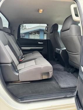 2014 Toyota Tundra SR5