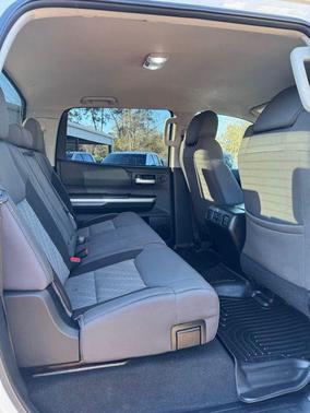 2014 Toyota Tundra SR5