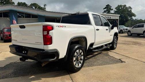 Summit White 2024 Chevrolet Silverado 2500 Custom