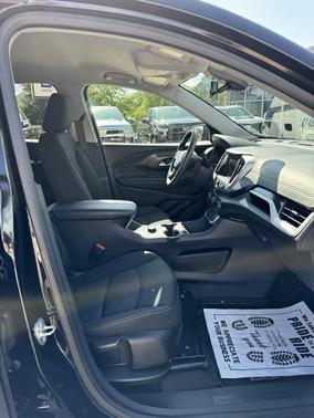 Ebony Twilight Metallic 2022 GMC Terrain SLE