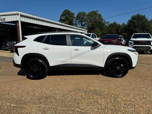 2025 Chevrolet Trax FWD ACTIV