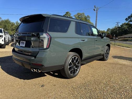 2026 Chevrolet Tahoe 2WD RST