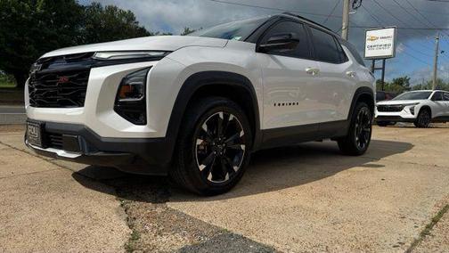 Iridescent Pearl Tricoat 2025 Chevrolet Equinox FWD RS