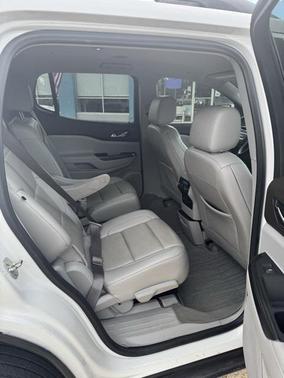 2021 GMC Acadia FWD SLT