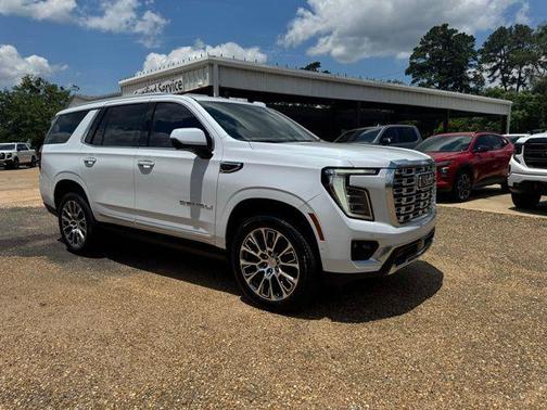 Glacier White Tricoat 2026 GMC Yukon Denali