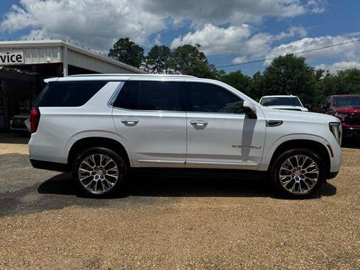 Glacier White Tricoat 2026 GMC Yukon Denali
