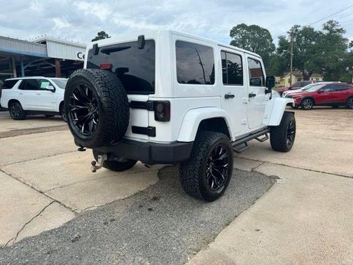 Bright White Clearcoat 2015 Jeep Wrangler Unlimited Rubicon