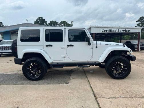 Bright White Clearcoat 2015 Jeep Wrangler Unlimited Rubicon