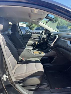 2021 GMC Acadia FWD SLE