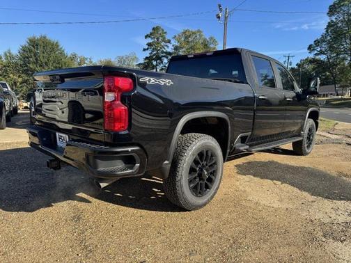 2026 Chevrolet Silverado 2500 Custom