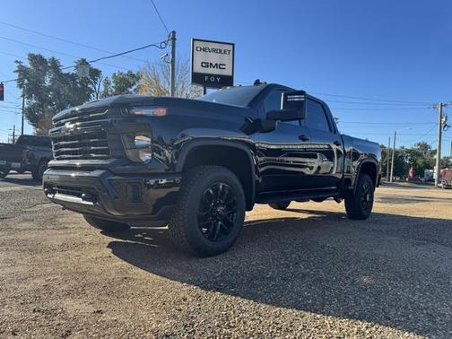 2026 Chevrolet Silverado 2500 Custom