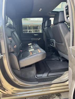 2023 GMC Sierra 2500 AT4