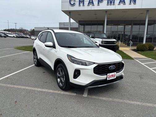 star white metallic tri-coat 2026 Ford Escape ST-Line Select