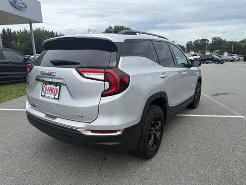 2022 GMC Terrain AWD AT4