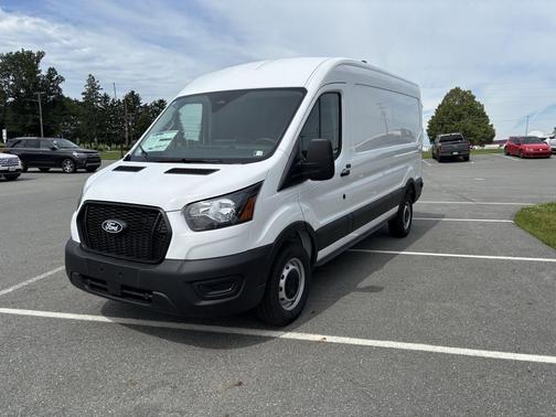 Oxford White 2026 Ford Transit-250 Base
