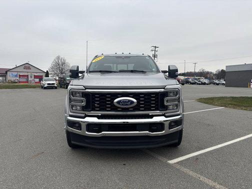 2023 Ford F-450 Lariat