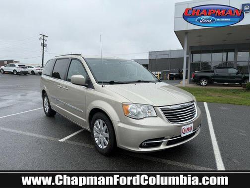 2014 Chrysler Town & Country Touring