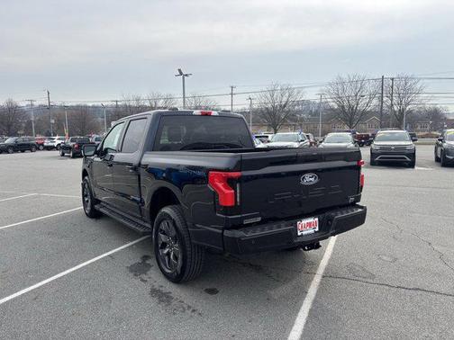 2025 Ford F-150 Lightning Flash