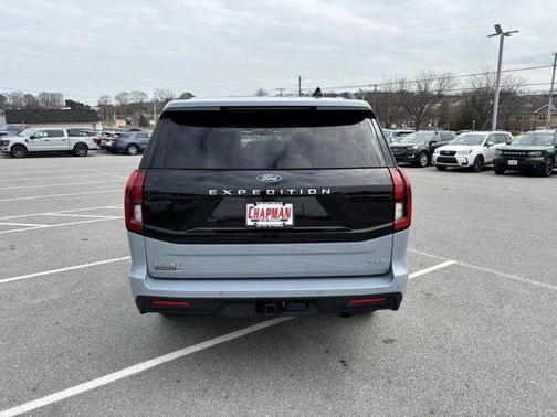 Gray Metallic 2025 Ford Expedition Max Active 4x4