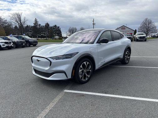 2022 Ford Mustang Mach-E Premium