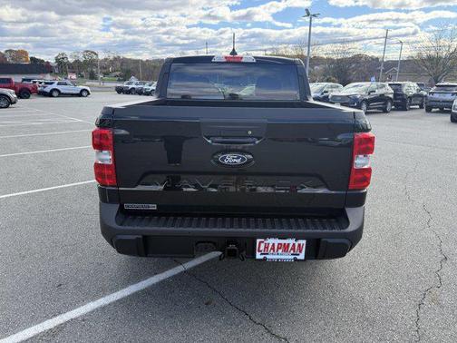 Shadow Black 2025 Ford Maverick XL