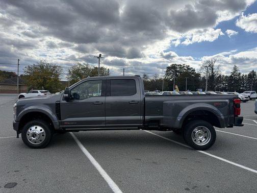 2026 Ford F-450 Platinum