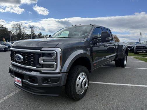 2026 Ford F-450 Platinum