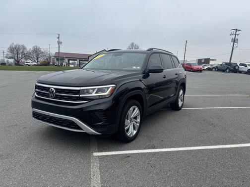 2022 Volkswagen Atlas 3.6L SE w/Technology