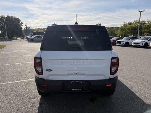 Oxford White 2025 Ford Bronco Sport Outer Banks