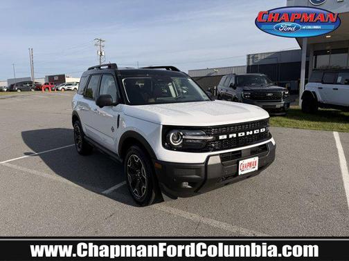 Oxford White 2025 Ford Bronco Sport Outer Banks