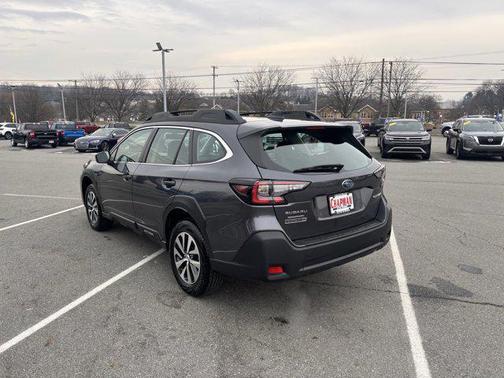 2025 Subaru Outback Base