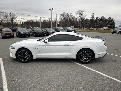 2022 Ford Mustang GT Premium