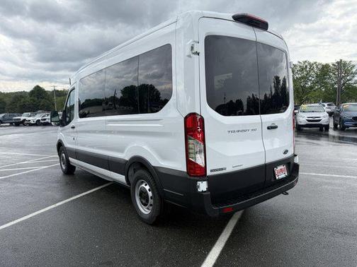 2025 Ford Transit-350 XL